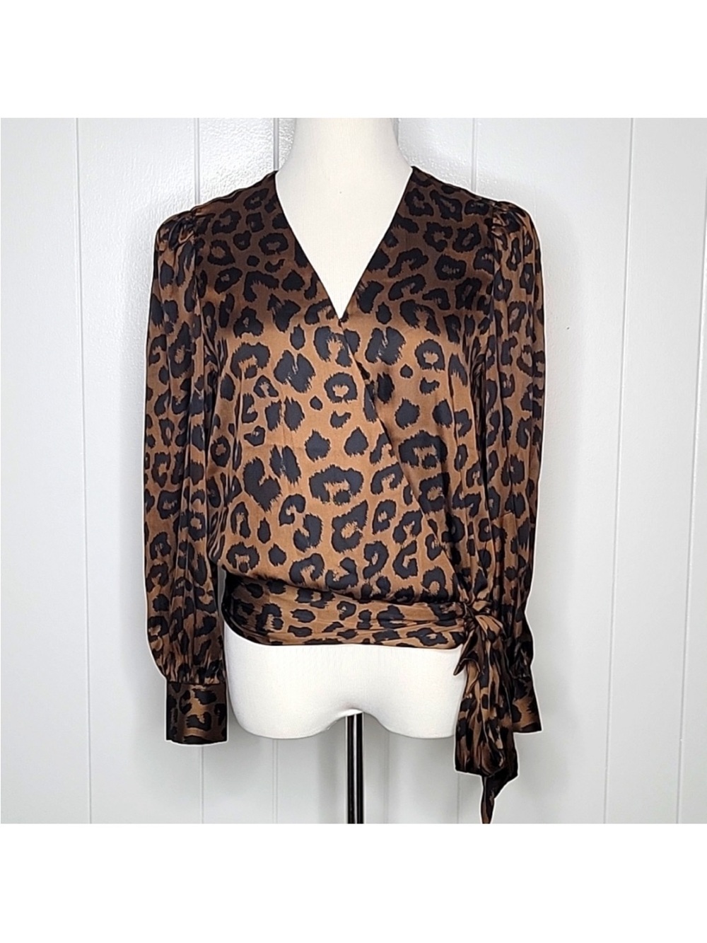 Banana Republic Satin Leopard Print Tie Waist Wrap Top Cheetah Elegant Chic SM